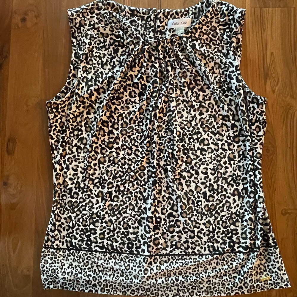 Calvin Klein leopard print top